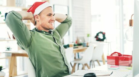 Jak zvládnout předvánoční nápor práce efektivně a bez stresu