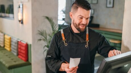 Vše, co potřebujete vědět o znovuzavedení EET 2.0 v roce 2027